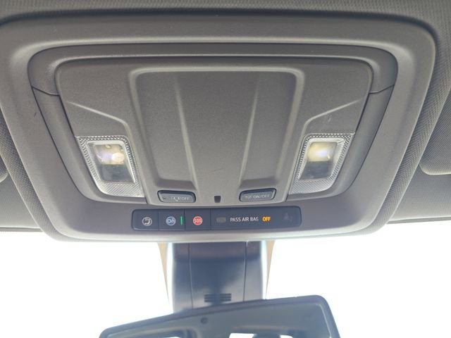 Used 2022 Chevrolet Silverado 2500 Custom w/ Custom Value Package image 23