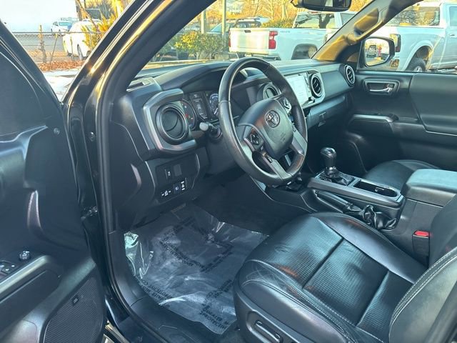 Used 2020 Toyota Tacoma TRD Off-Road image 13