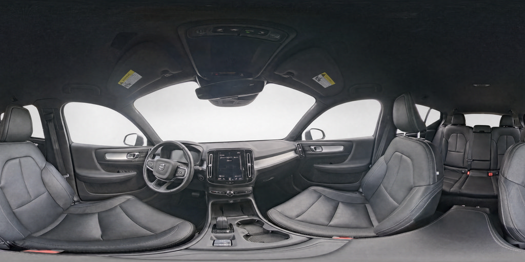 Used 2019 Volvo XC40 T5 Momentum AWD/4WD image 9
