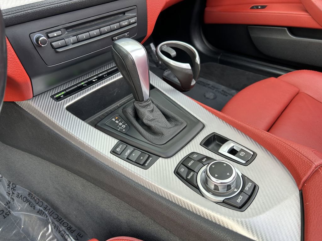 Used 2011 BMW Z4 sDrive30i w/ M Sport Pkg image 19