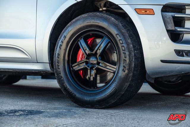 Used 2015 Porsche Macan Turbo image 57