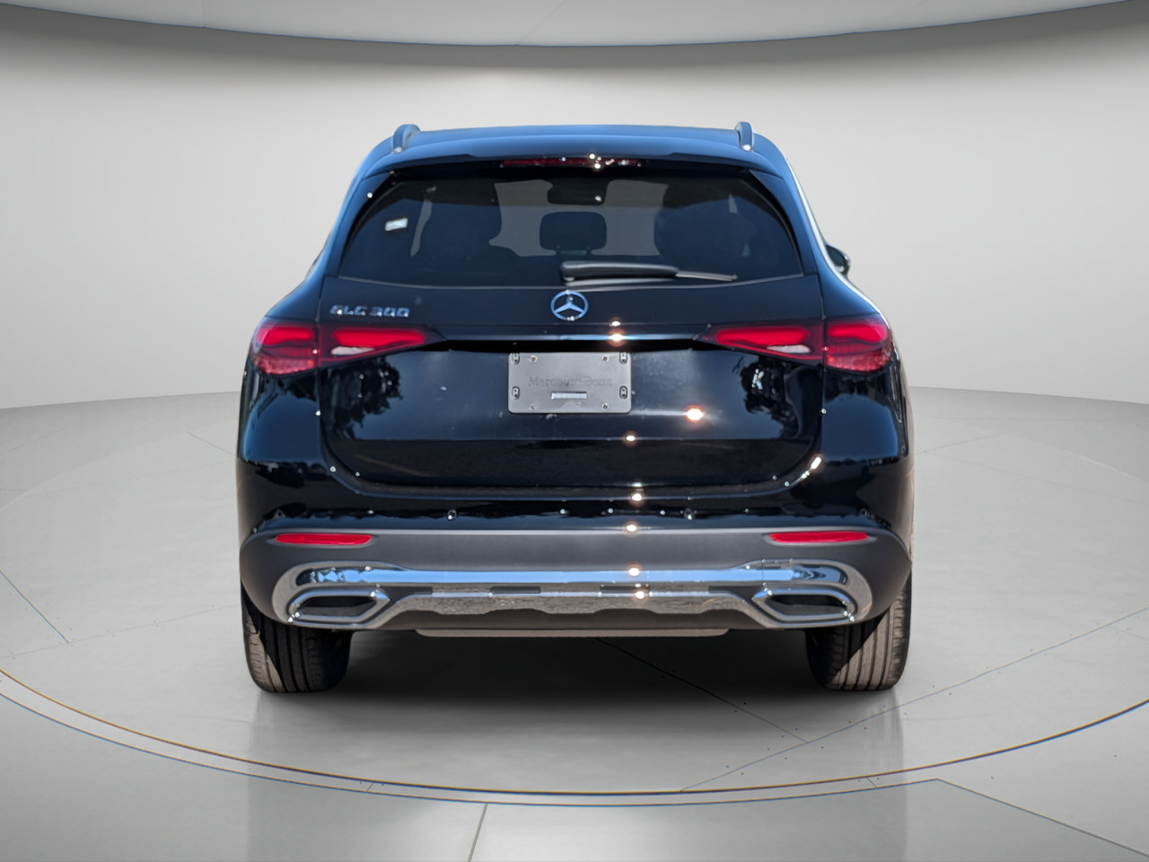 New 2027 Mercedes-Benz GLC 300 image 3