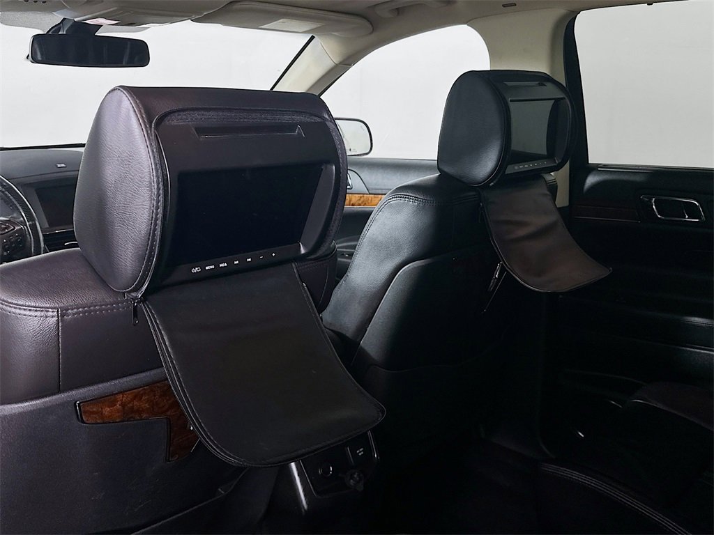 Used 2015 Lincoln MKT AWD w/ Equipment Group 201A image 22