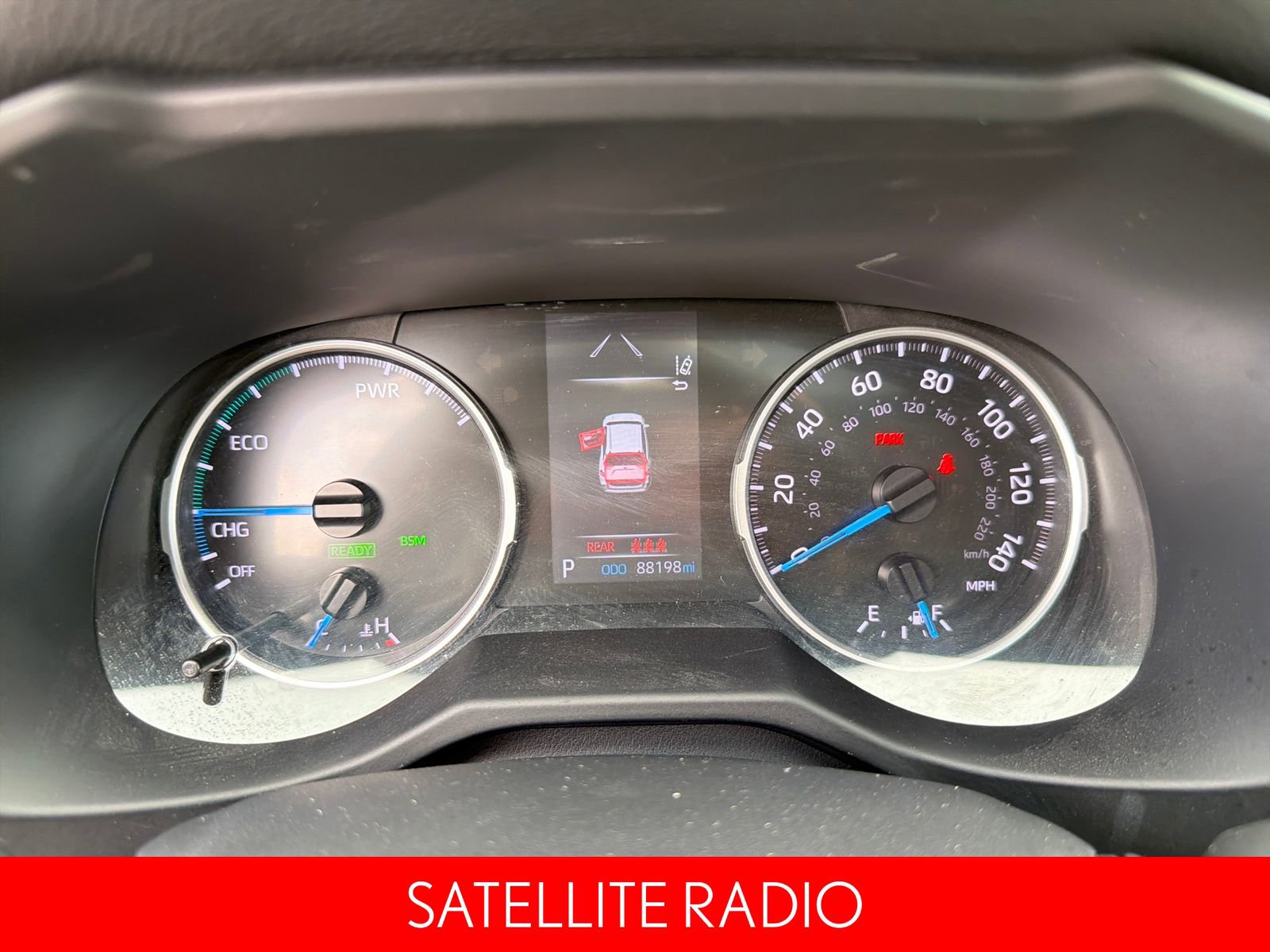 Used 2021 Toyota RAV4 XLE Premium AWD/4WD image 16