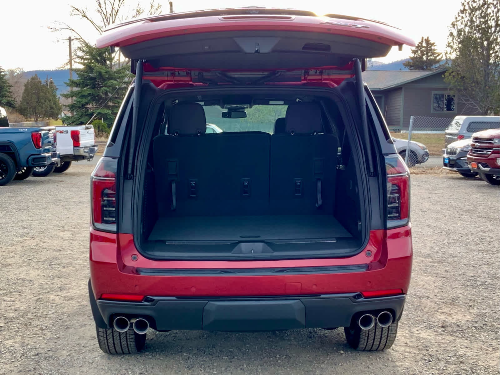 New 2026 Chevrolet Suburban RST image 24