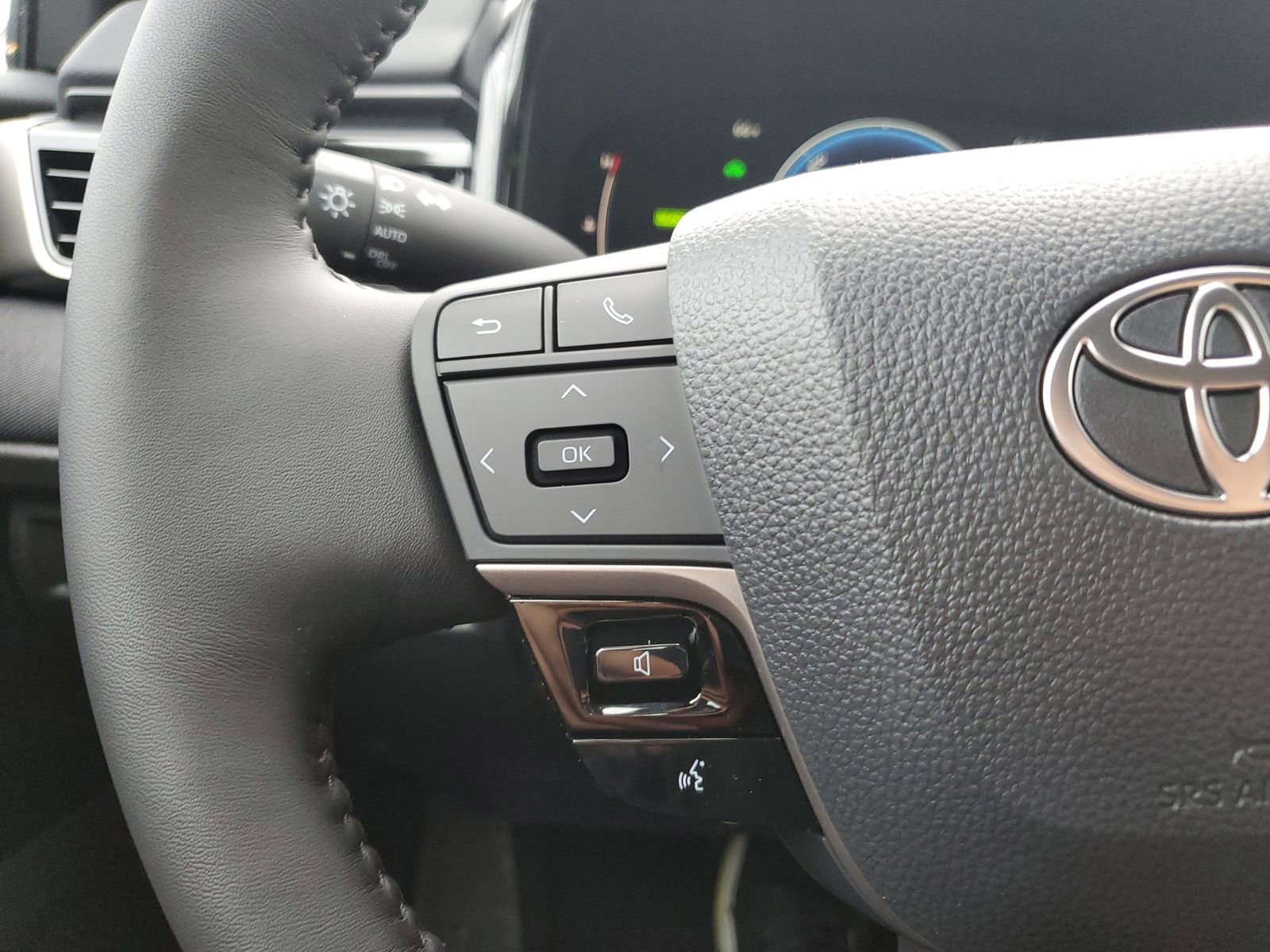 Used 2026 Toyota Camry LE w/ Convenience Package image 23