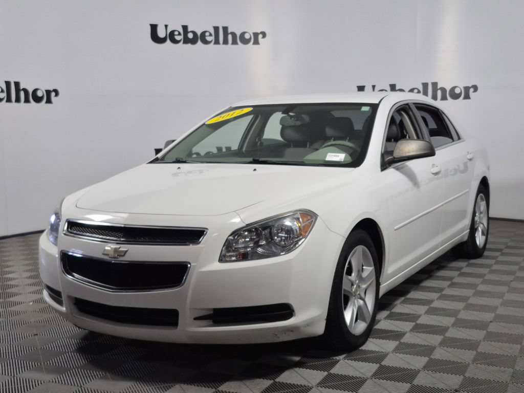 Used 2012 Chevrolet Malibu LS FWD image 3