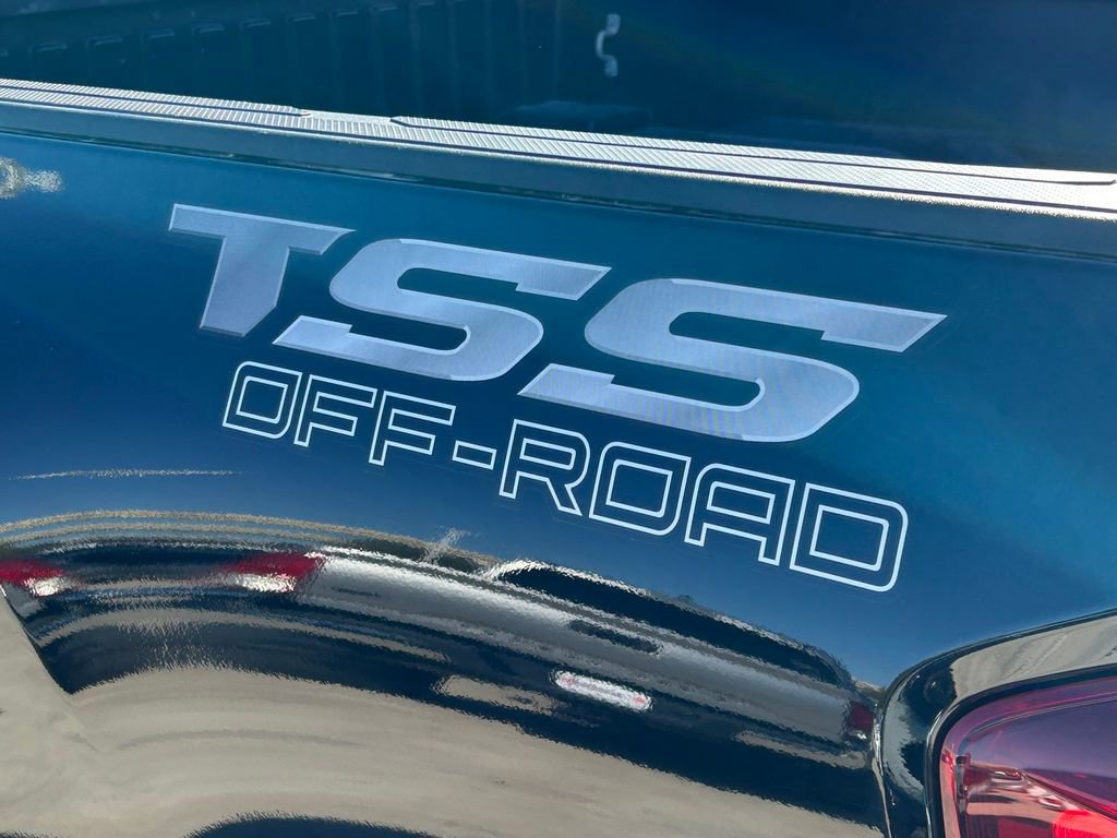 Used 2023 Toyota Tacoma SR image 15