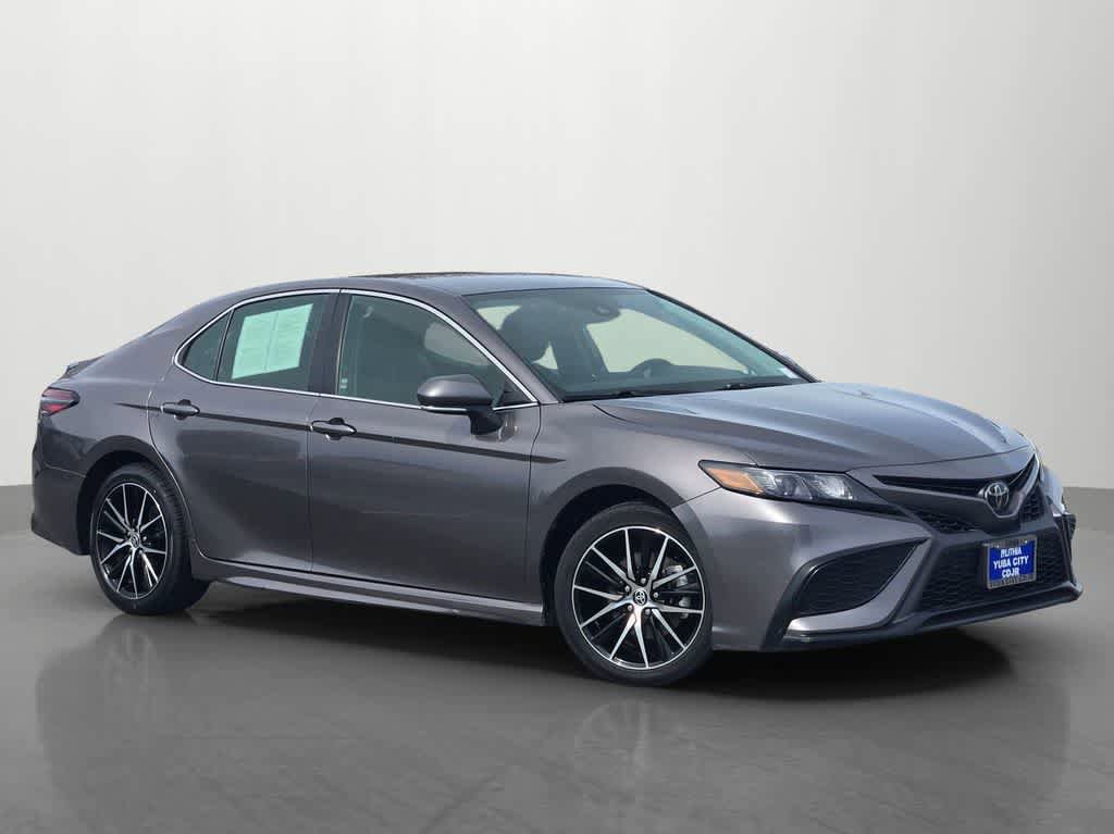 Used 2023 Toyota Camry SE image 8