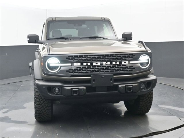 Used 2025 Ford Bronco Badlands image 19