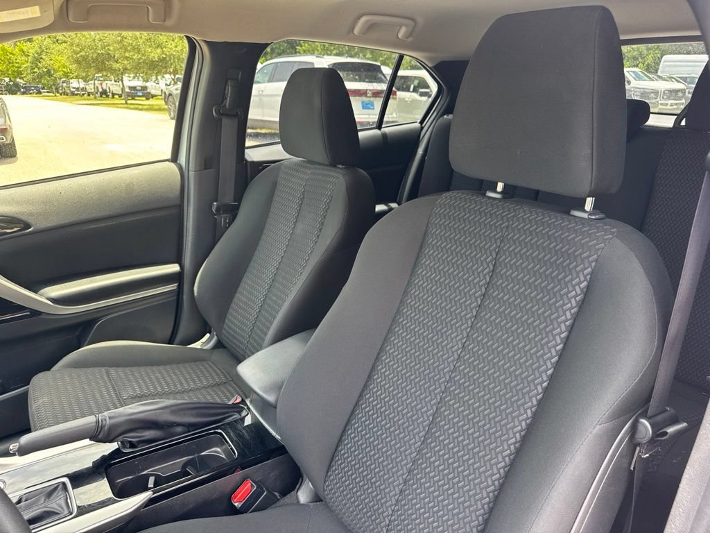 Used 2024 Mitsubishi Eclipse Cross LE AWD/4WD image 10