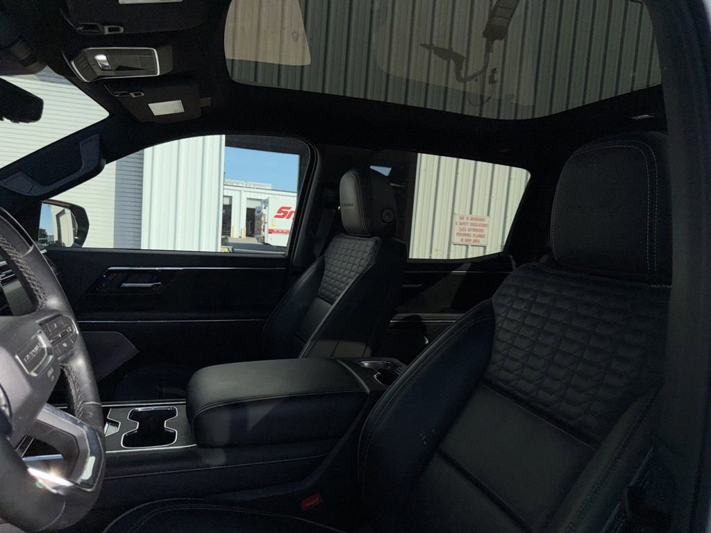 Used 2025 GMC Sierra EV Denali image 12