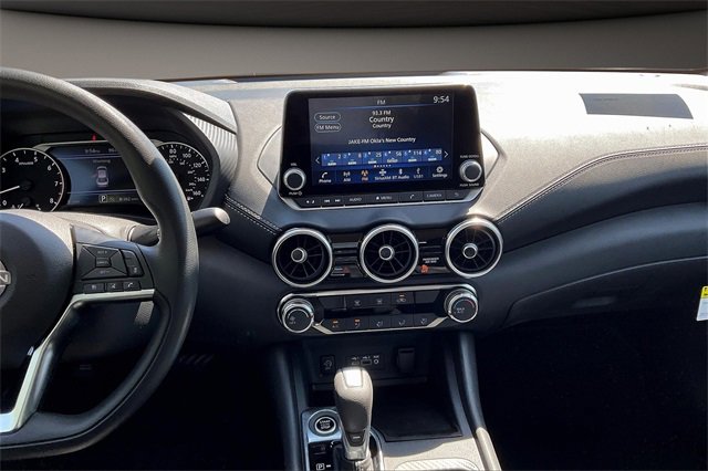 New 2025 Nissan Sentra SV image 6