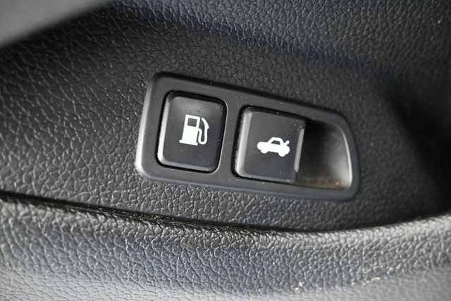 Used 2012 Kia Optima SX FWD image 25