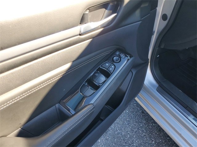 Used 2022 Nissan Altima 2.5 SL image 9