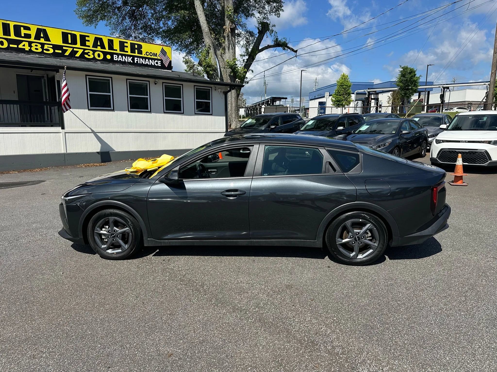 Used 2025 Kia K4 image 6