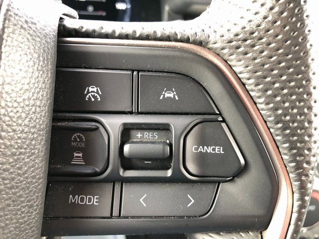 Used 2024 Toyota Tacoma TRD Off-Road image 5