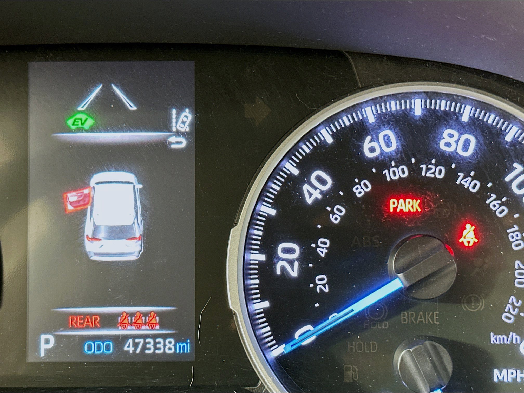 Used 2021 Toyota RAV4 XLE AWD/4WD image 19