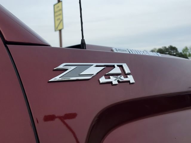 Used 2017 GMC Sierra 2500 SLT w/ Duramax Plus Package AWD/4WD image 8