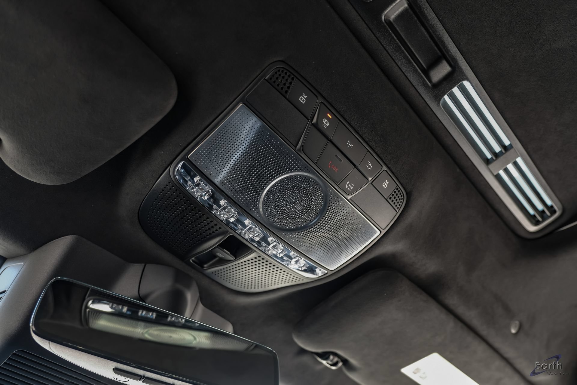 Used 2027 Mercedes-Benz G 63 AMG 4MATIC image 41