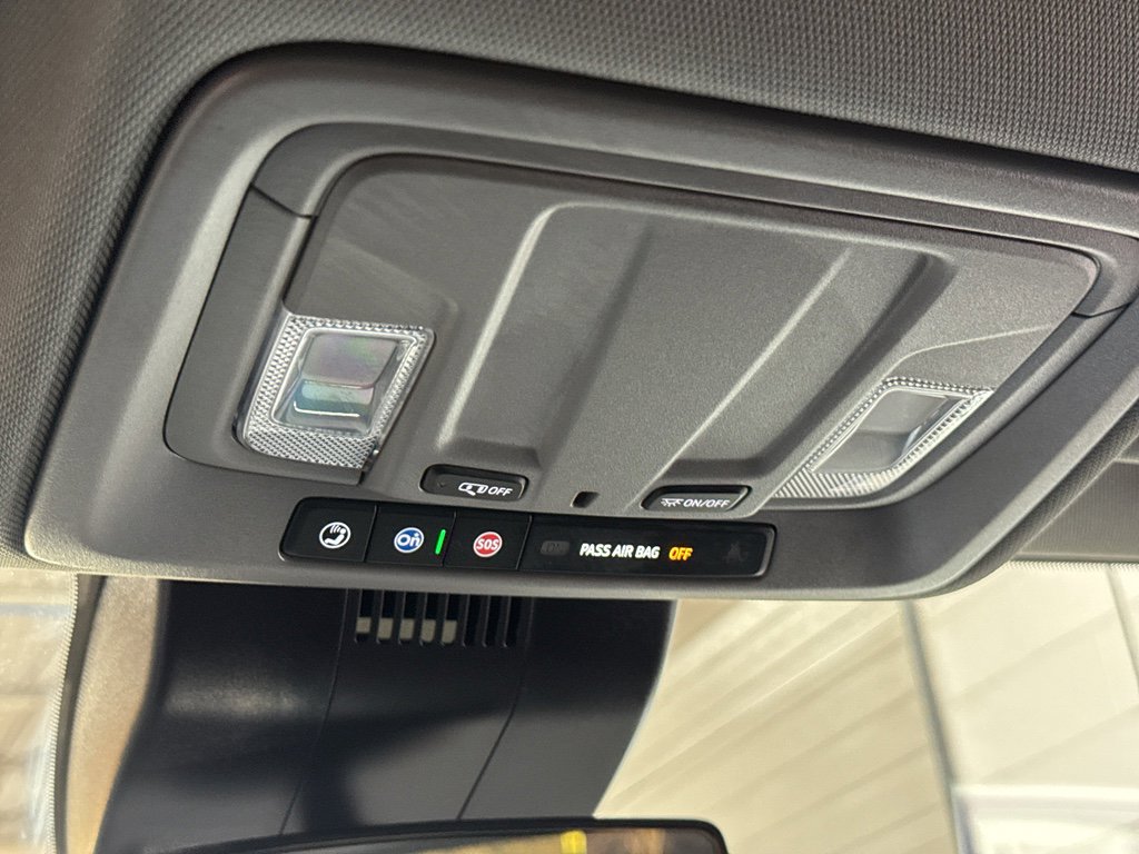 Used 2024 Chevrolet Silverado 1500 RST image 35