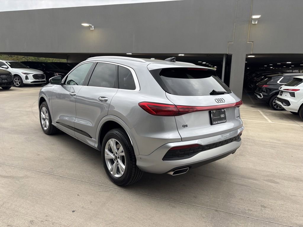 Used 2025 Audi Q5 Premium w/ Convenience Package image 8
