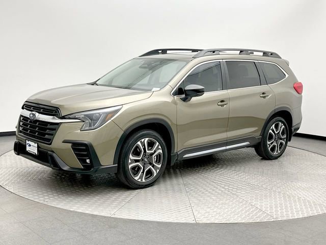 Used 2024 Subaru Ascent Limited w/ Technology Package image 1