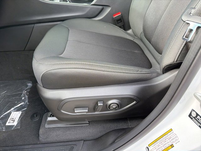 New 2025 Jeep Grand Cherokee 4WD image 10