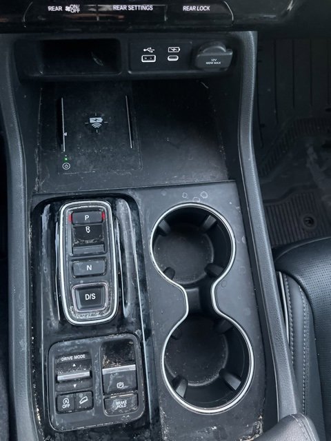 Used 2023 Honda Pilot Elite image 11