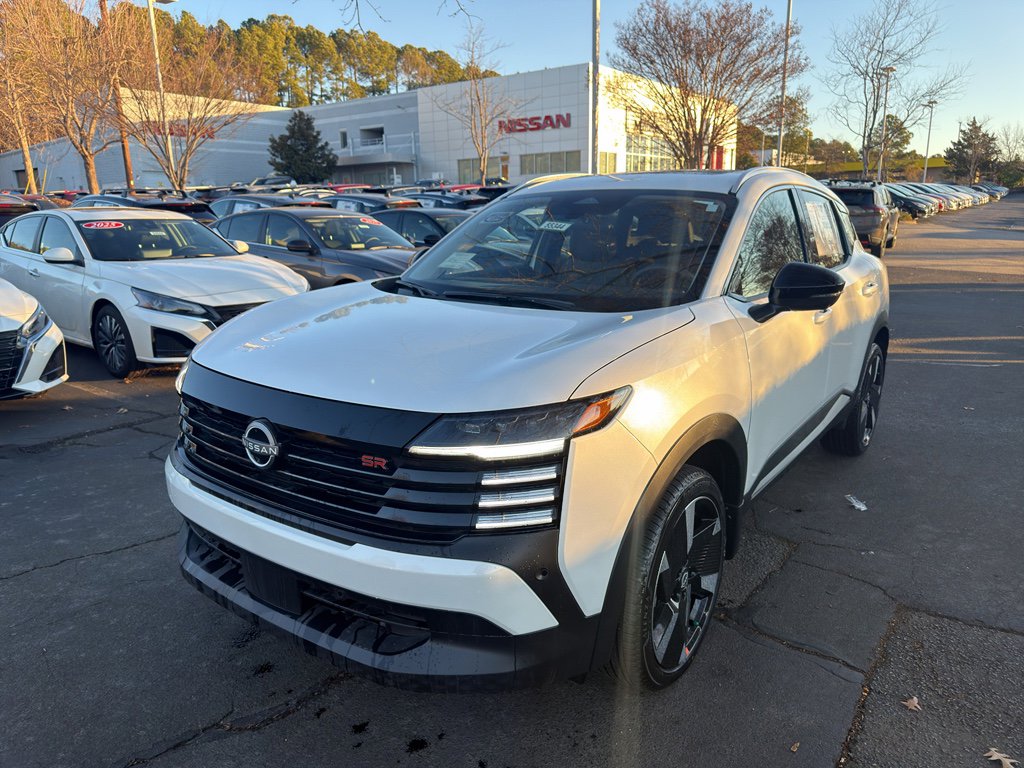 New 2026 Nissan Kicks SR w/ SR Premium Package image 3