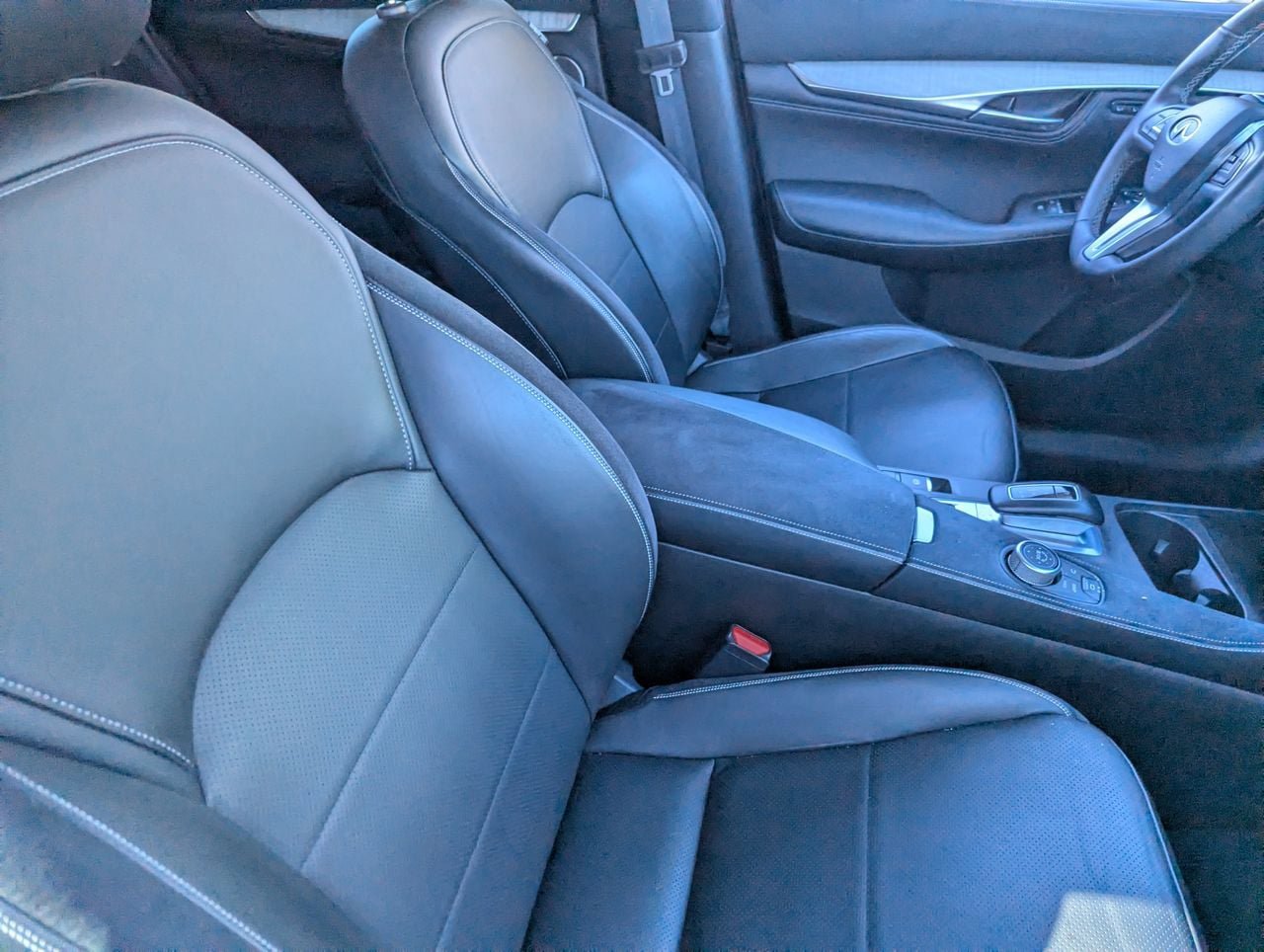 Certified 2023 INFINITI QX50 Sensory AWD/4WD image 11