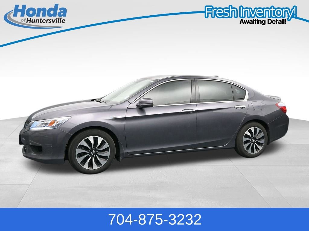 Used 2015 Honda Accord Touring image 5