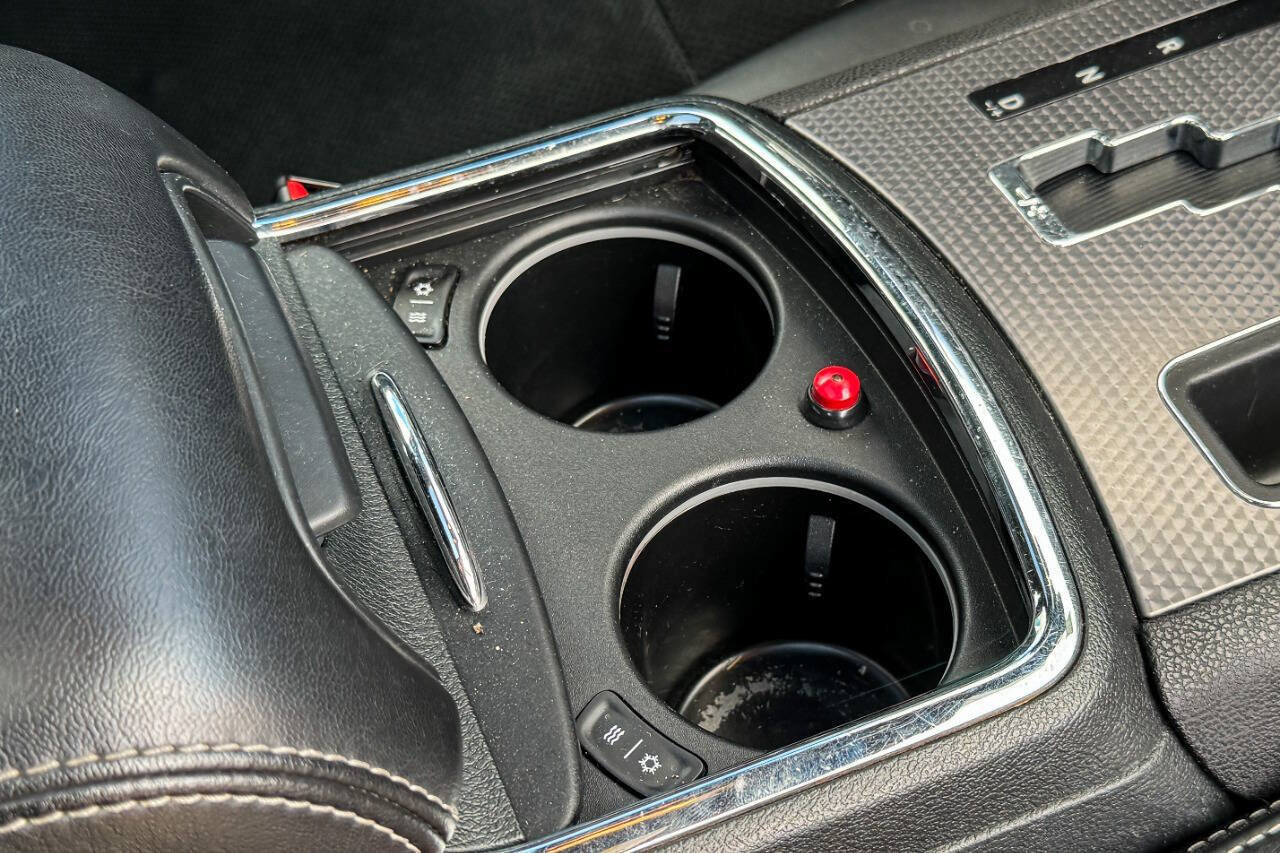 Used 2013 Dodge Charger SRT8 w/ Adaptive Cruise Control Group RWD image 28