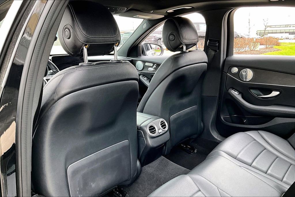 Used 2021 Mercedes-Benz C 300 4MATIC Sedan image 28