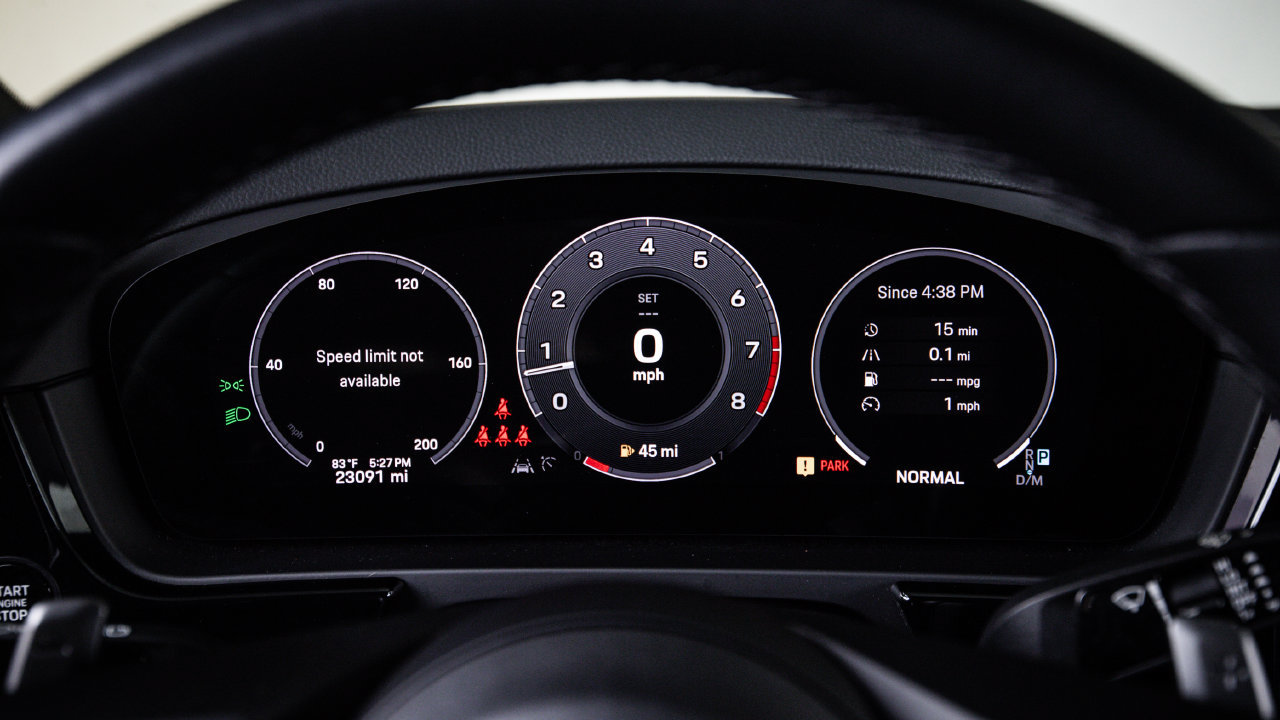 Certified 2024 Porsche Cayenne S AWD/4WD image 15