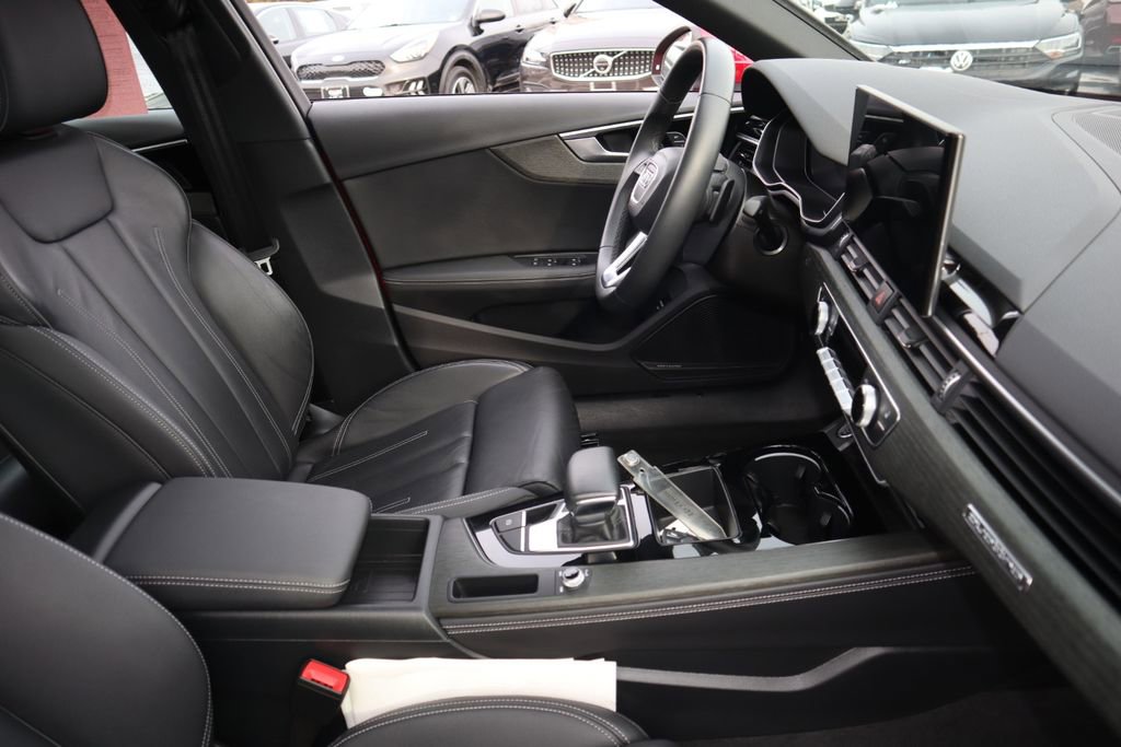 Used 2024 Audi A4 2.0T Premium Plus AWD/4WD image 27
