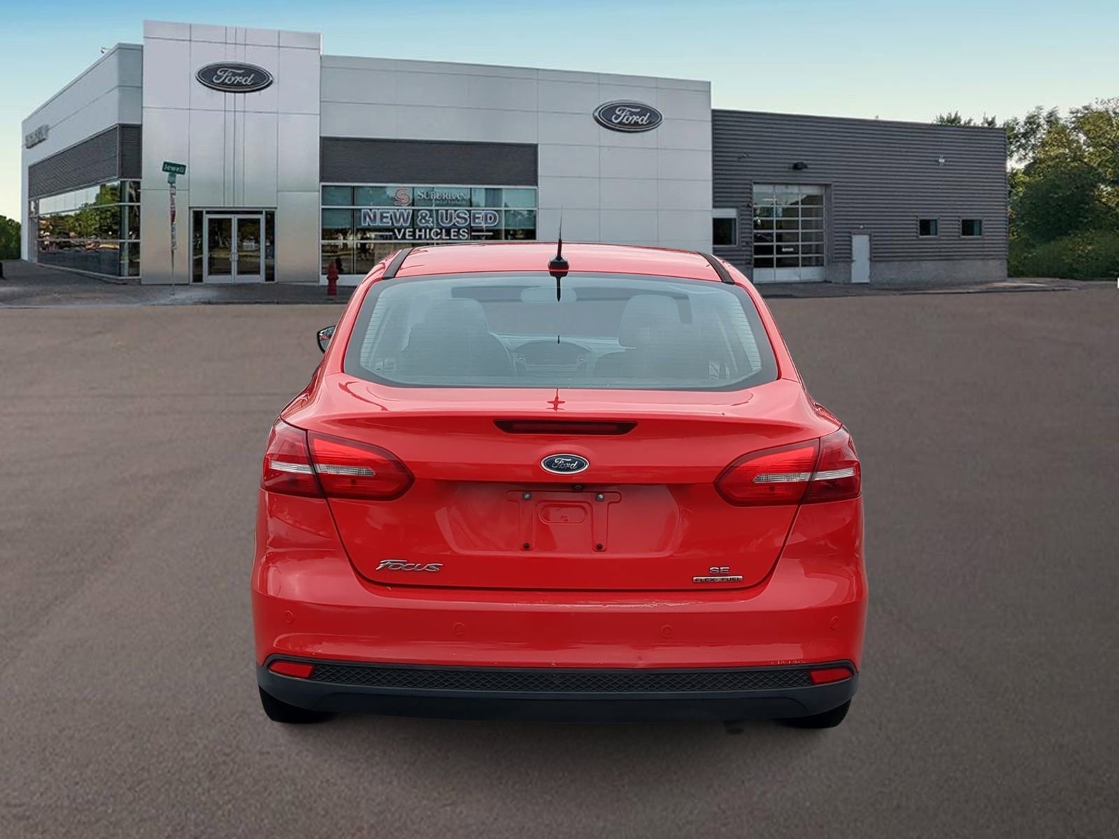 Used 2015 Ford Focus SE w/ Reverse Sensing Package image 9