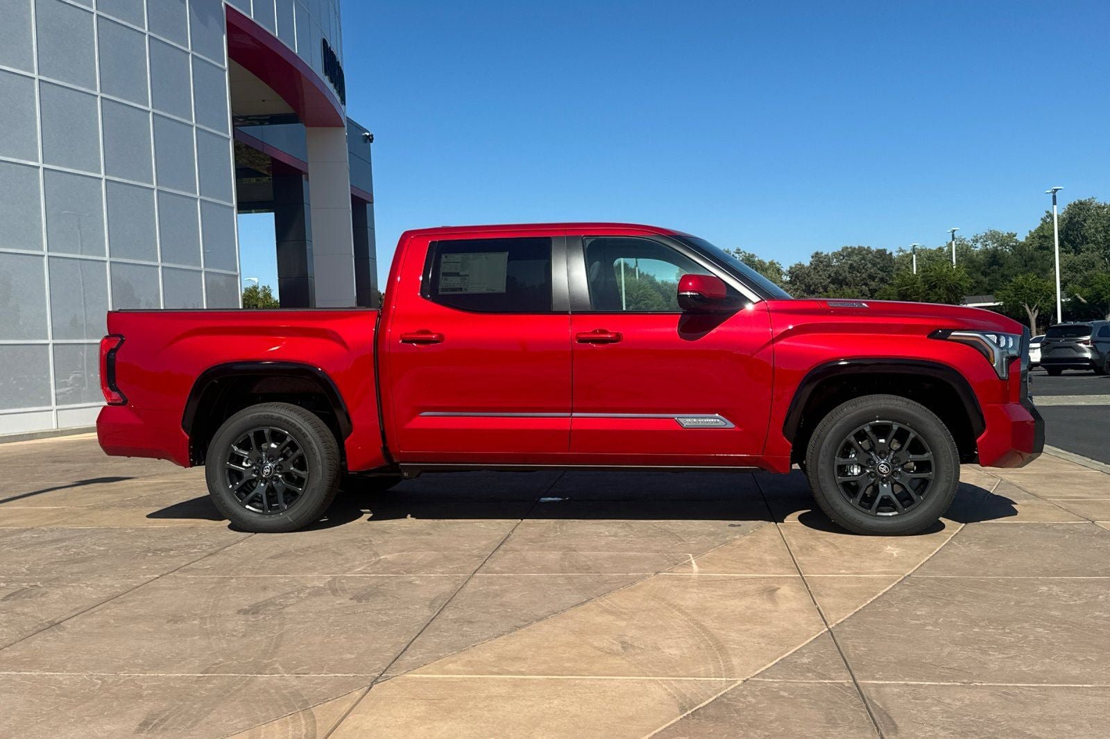 New 2026 Toyota Tundra Platinum AWD/4WD image 3