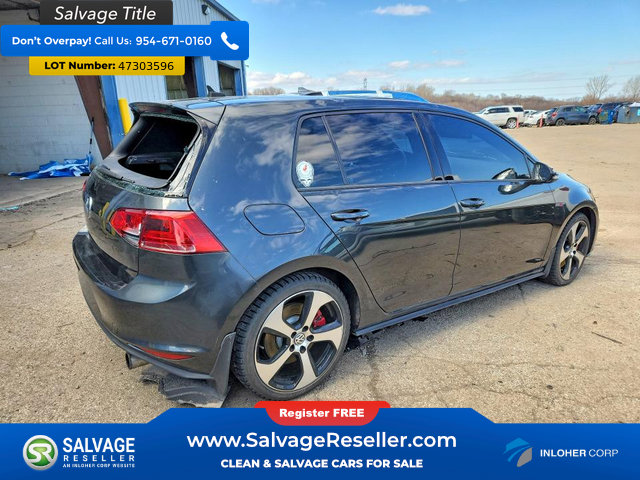 Used 2017 Volkswagen GTI SE FWD image 4