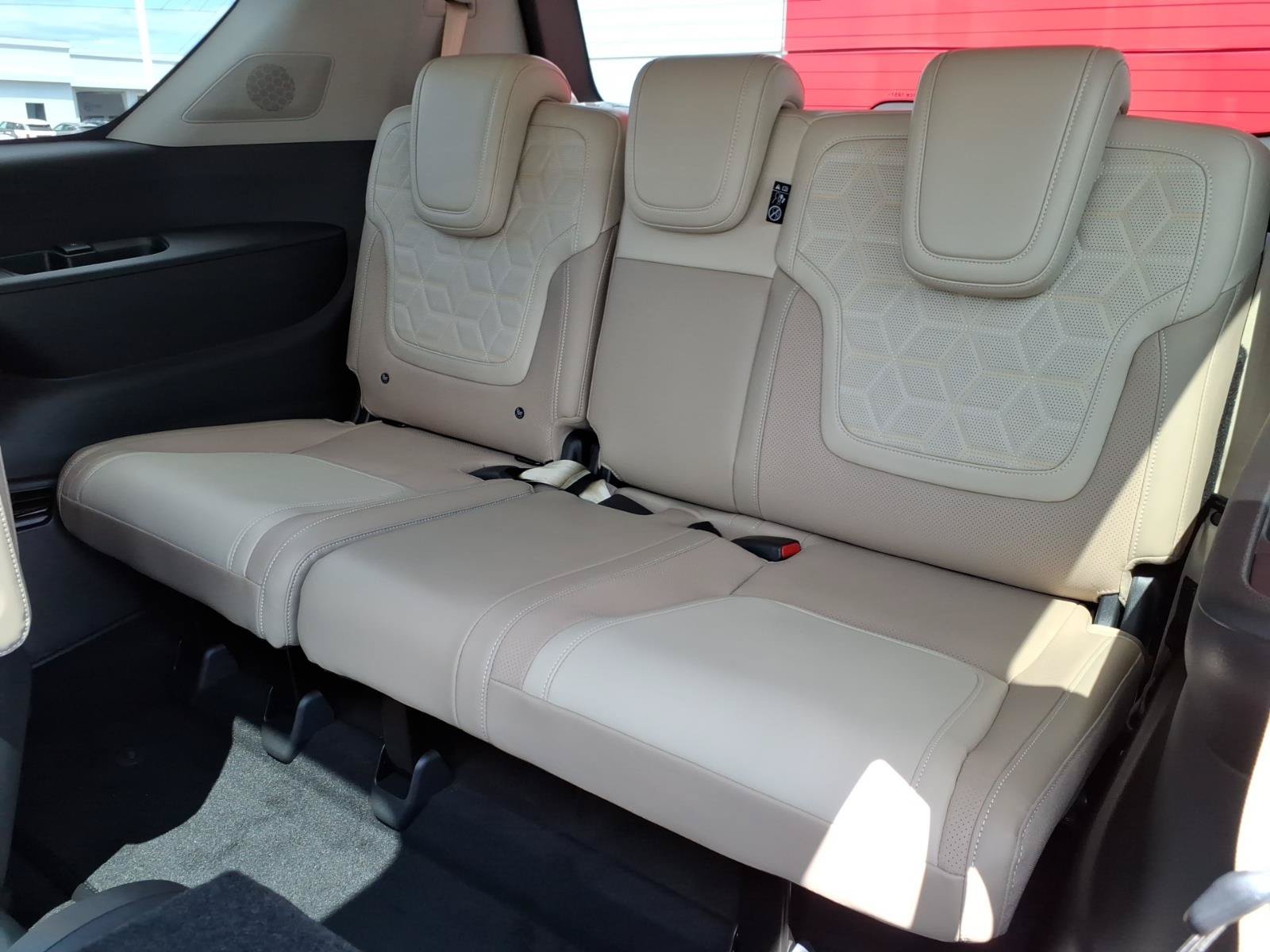 New 2026 Nissan Armada Platinum AWD/4WD image 7