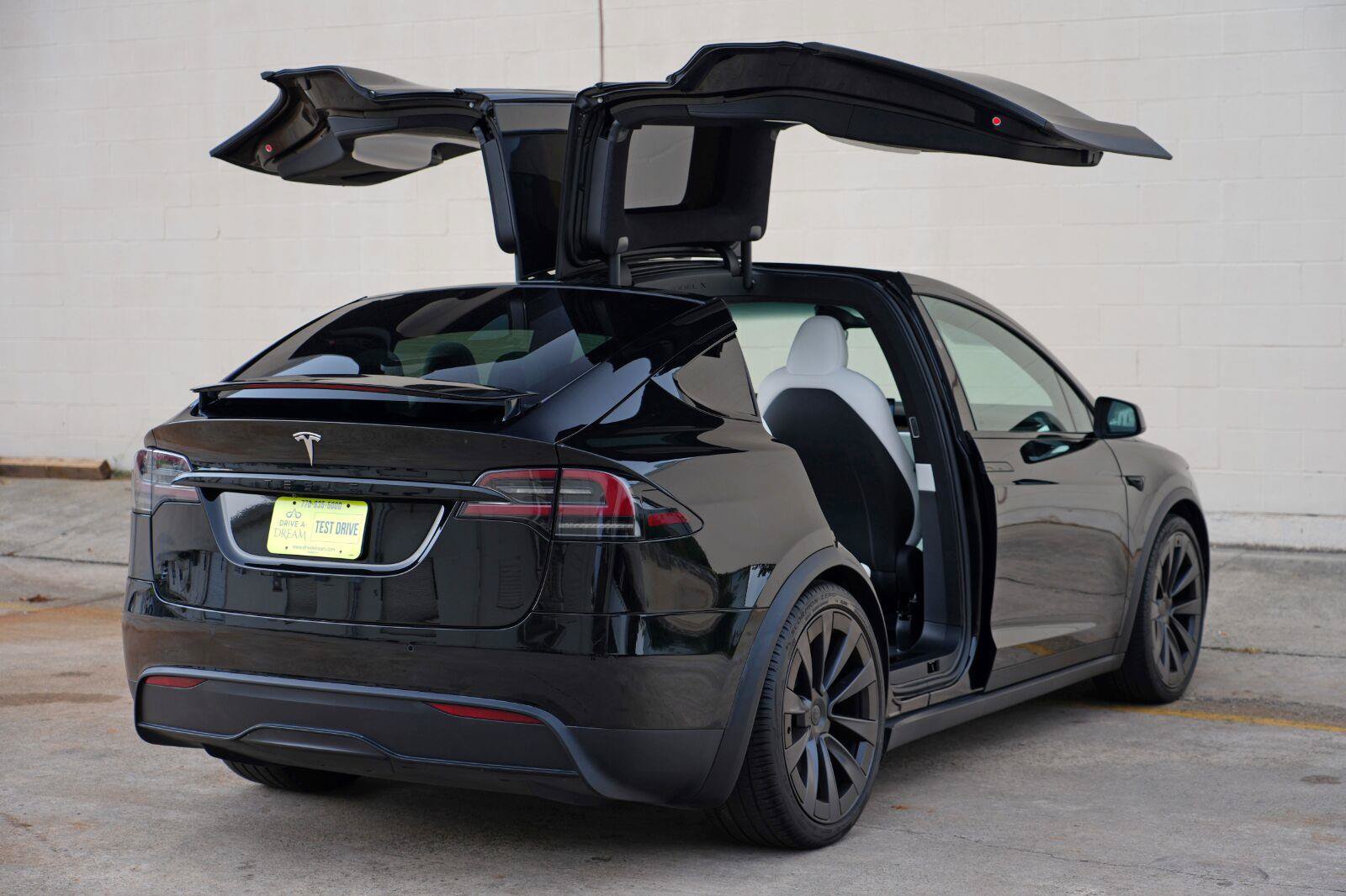 Used 2022 Tesla Model X AWD/4WD image 53