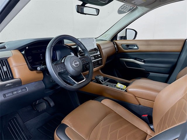 Certified 2023 Nissan Pathfinder Platinum image 7