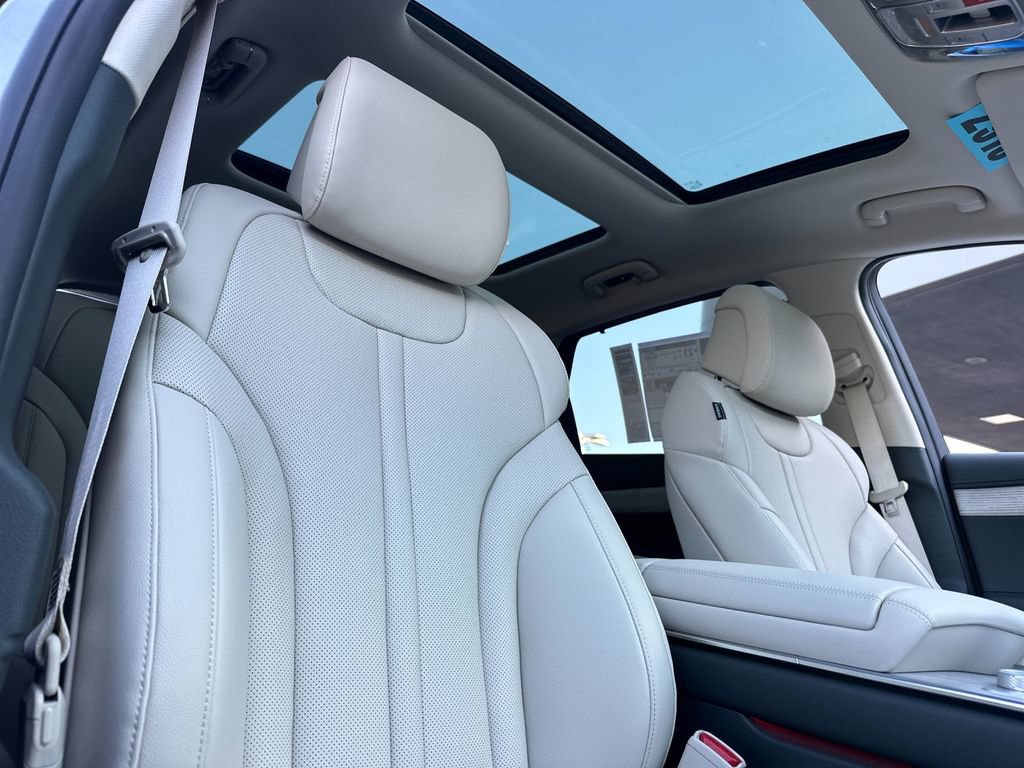 New 2026 Genesis GV80 2.5T Select AWD/4WD image 17