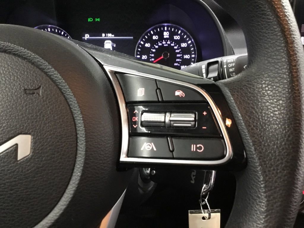 Used 2024 Kia Forte LXS image 31