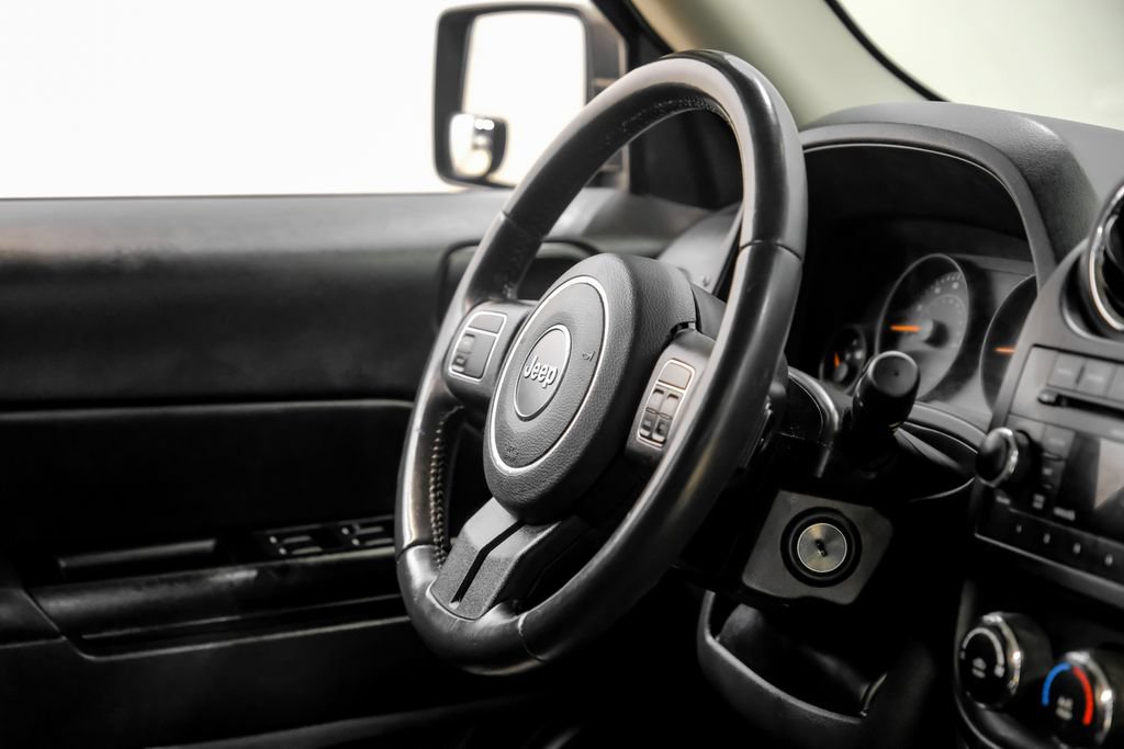 Used 2017 Jeep Patriot Sport w/ Power Value Group FWD image 20