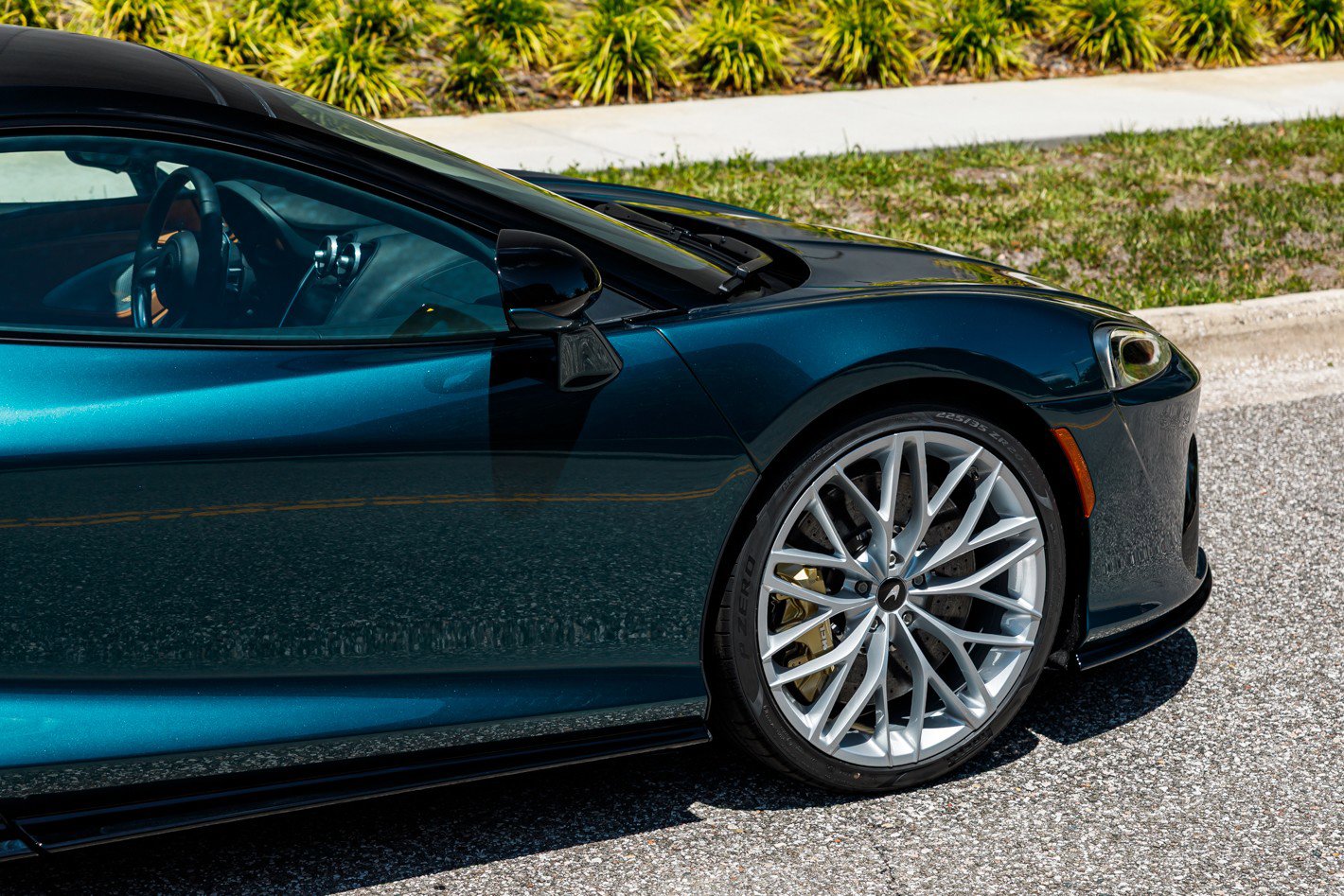 New 2026 McLaren GTS RWD image 8