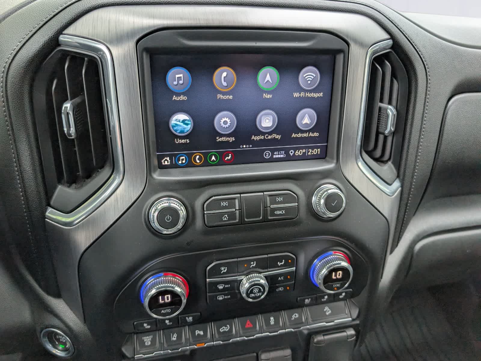 Used 2020 GMC Sierra 3500 Denali w/ Technology Package AWD/4WD image 27