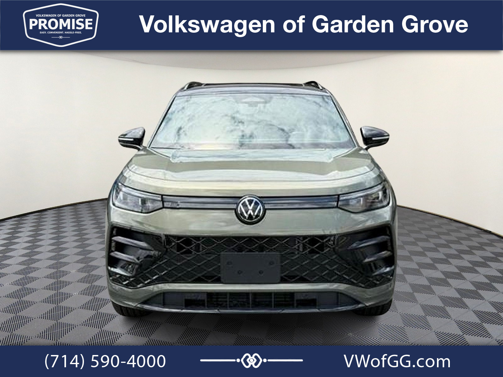 New 2026 Volkswagen Tiguan SE R-Line FWD image 3
