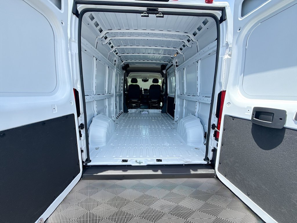 New 2026 RAM ProMaster 3500 w/ Safety Group FWD image 26