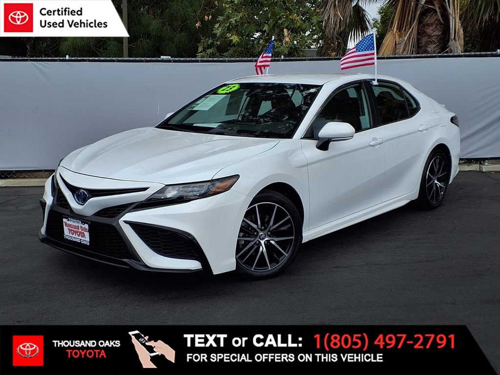 Certified 2023 Toyota Camry SE w/ Cold Weather Package